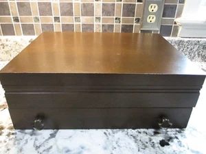 Cofre de almacenamiento de cubiertos de madera vintage GRANDE con cajón - Imagen 1 de 3
