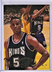 1995-96 Fleer Flair - TYUS EDNEY - RC ROOKIE #204 - Sacramento Kings - Picture 1 of 2