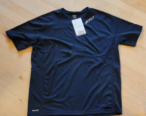 2XU Men Activewear Training/Running/Gym Shirt Black Short Sleeve Shirt Top - Picture 1 of 2