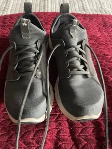 Damen Under Armour Sneaker Gr. 9,5 - Bild 1 von 7