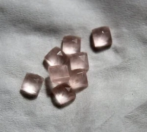 Quarzo rosa naturale taglio rosa quadrato da 6x6mm a 12x12mm calibrato pietra preziosa sfusa - Foto 1 di 6