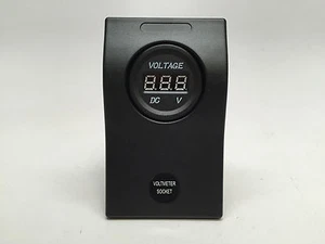 MARINE BOAT RV VOLTMETER SOCKET PANEL 5A BREAKERS RUBBER PAD 5-30VDC INDICATOR - Foto 1 di 12