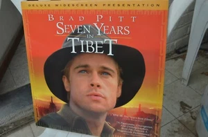 SEVEN YEARS IN TIBET with Brad Pitt 2X LaserDisc NTSC 10 Pays FREE Mondial Relay - Photo 1/2