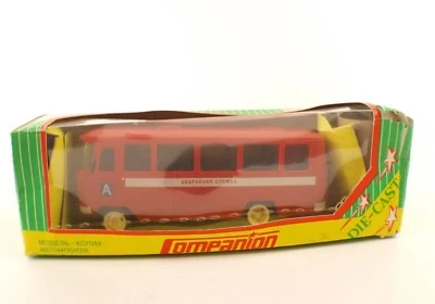 RUSSO Companion Autobus Pompieri A In Scatola 1/43 - Immagine 1 di 4