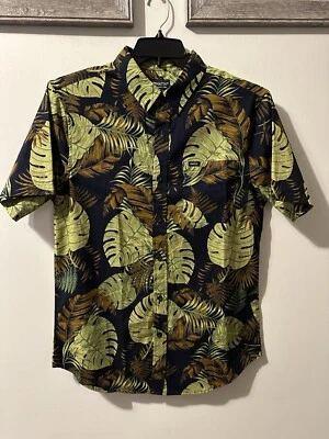 mens shirt short sleeve Front Button Leaves Size M ( Multicolor) - Image 1 of 4
