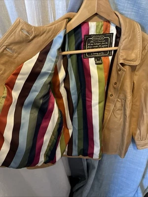Chaqueta de cuero a rayas Coach Legacy rara talla 6 Foto 1 de 4