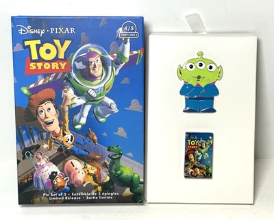 Conjunto de 2 pinos Disney Toy Story VHS e Alien versão limitada - Imagem 1 de 4
