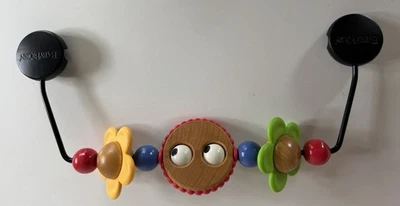 Barra de Juguete BabyBjorn para Gorila Ojos Googly Colores Primarios Piezas de Madera Foto 1 de 3