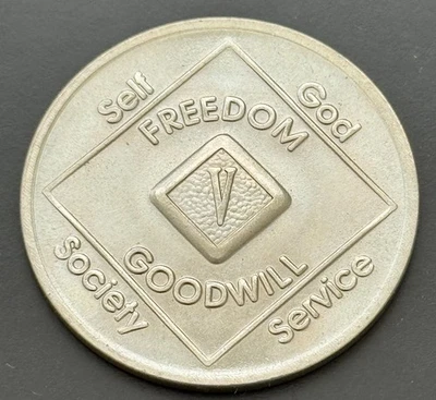 Narcotics Anonymous NA 5 Years Recovery Token Coin Chip Years V - Image 1 of 2