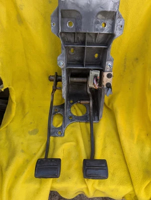 Dodge Dakota 1997-2000 transmisión manual embrague y conjunto de pedal de freno Foto 1 de 3