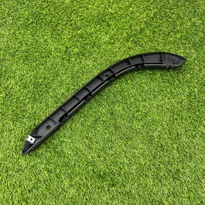 NOS Genuine SAAB NG 9-3 Saloon 03-12MY Right Rear Outer Bumper Bracket 12804177 - Picture 1 of 3