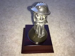 ORIGINAL WW1 ERA OLD BILL BRUCE BAINSFATHER NICKEL MOTORCYCLE MASCOT&WOOD STAND - Picture 1 of 13