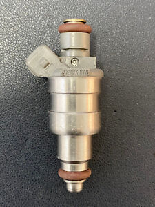 MOPAR / SIEMENS  OEM 53030778 NEW Fuel Injector  