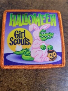 Girl Scouts Halloween Patch - Picture 1 of 2
