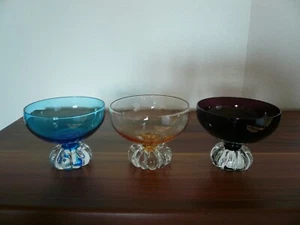 3 bunte Cocktailgläser Sektschalen Dessertschalen Vintage 50er 60er Jahre - Bild 1 von 6