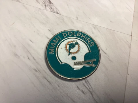 1971 Miami Dolphins Belt Buckle Vintage NFL Football Collectible H.J. Orbit Corp Cover