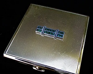 VINTAGE ART DECO MARCASITE - FAUX EMERALD COMPACT - USA - Picture 1 of 6
