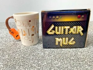 GITARRENBECHER VON Pucator - Bild 1 von 5