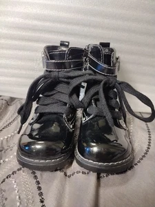 Self Esteem Toddler Combat Boots Black Patent Leather Size 6 Peace Sign Buckle - Picture 1 of 19