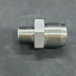 Swagelok SS-12-VCR-1-8, 3/4" Male VCR to 1/2" Male NPT, 316 Stainless - Picture 1 of 7