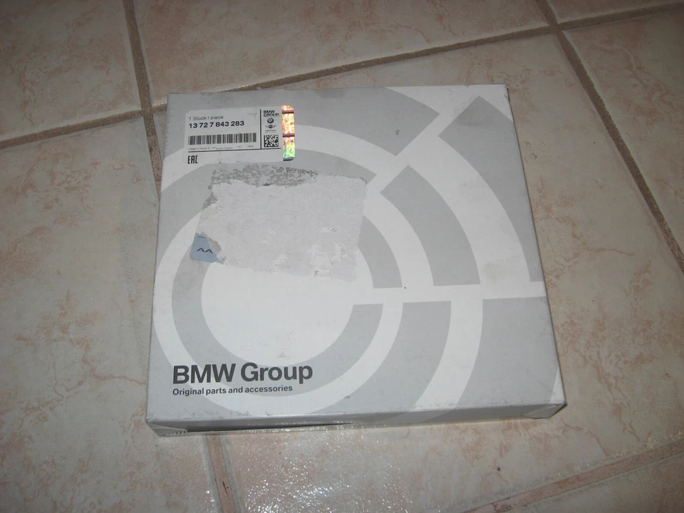NUEVO Filtro de aire del motor genuino BMW M2 M3 M4 M5 M6 13727843283 Foto 1 de 1