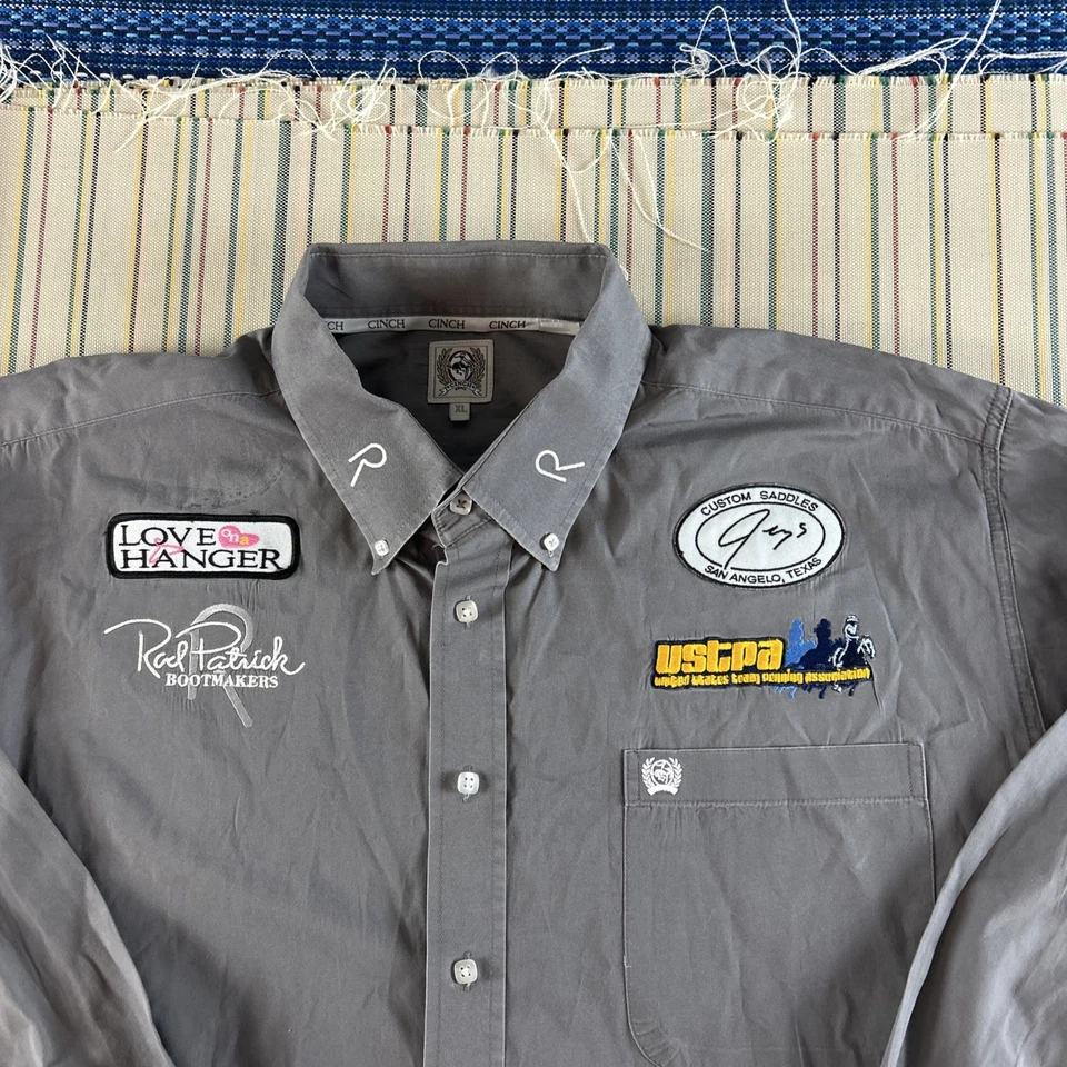 Camisa Patrocinador Cinch Pro Rodeo Concursante Para Hombres XL Gris USTPA Rod Patrick #8540 Foto 1 de 4