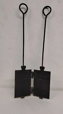 Ancien Gaufrier / Moule A Oublie De Mariage En Fonte - Photo 1/4