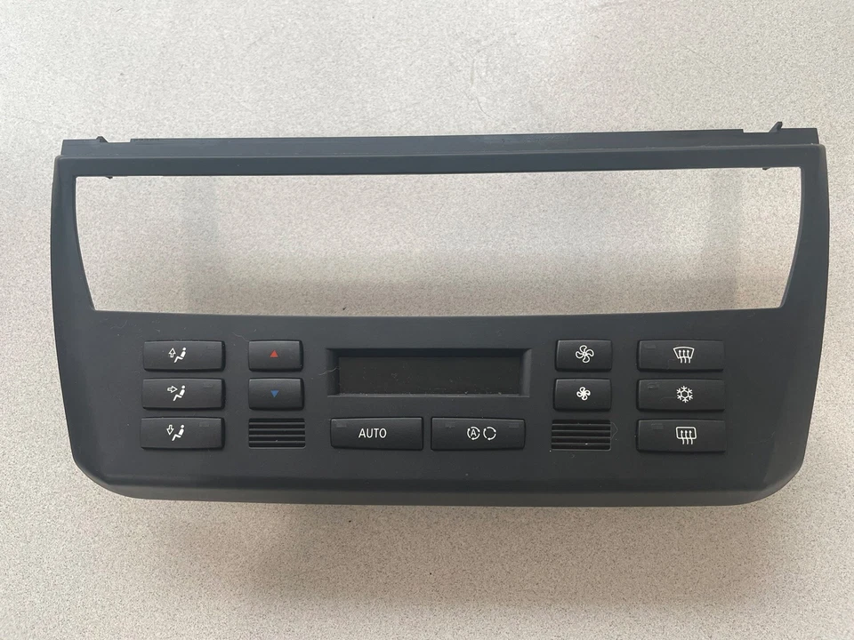 2006-2008 BMW X3 3.0Si E83LCI ~ HEATER CLIMATE CONTROL ~ 64113443981 ~ OEM PART - Image 1 of 4