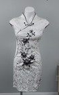 Chinese qipao cheongsam Embroidered Floral dress, L