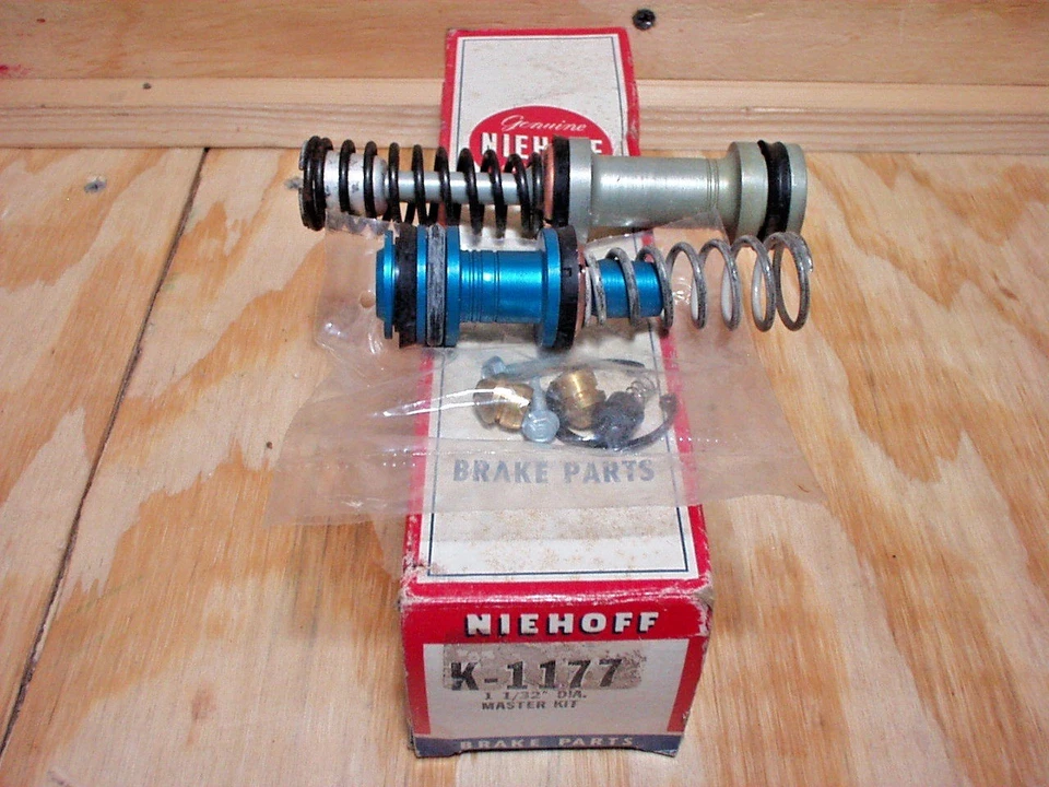 1974 1975 Chrysler New Yorker Plymouth Fury master cylinder rebuild kit NOS! - Image 1 of 1