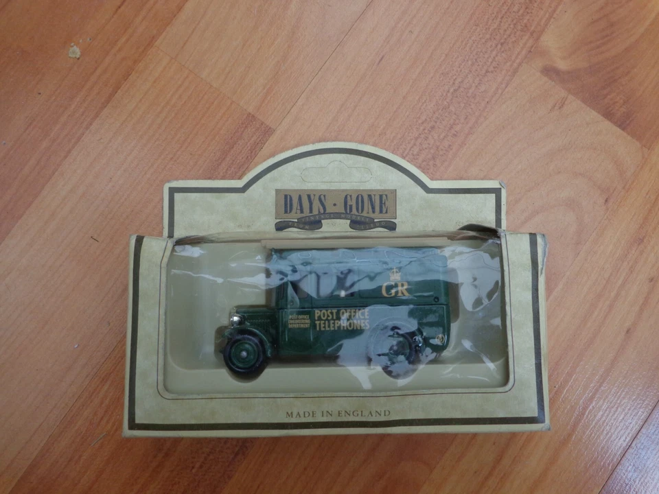 Lledo Days Gone Classique' Bureau de Poste Téléphones '1932 Dennis Limousine Réf - Photo 1/1