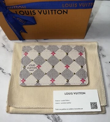Louis Vuitton Damier Azul Tachonado Flor Tarjetero N64613 Nuevo Foto 1 de 4