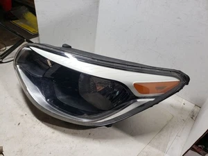 Driver Headlight Model Halogen Without LED Accent Fits 14-18 SOUL 1409605 - Picture 1 of 12