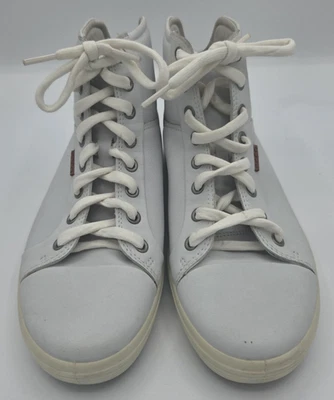 Ecco Soft 7 Leather High Top Women's Casual Shoes Sneakers Size 8-8.5 Wide - Image 1 of 4