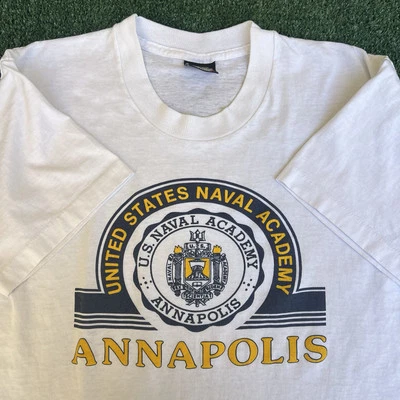 Camiseta mediana blanca vintage de los 80 de la Academia Naval de Estados Unidos Annapolis de puntada única Foto 1 de 4