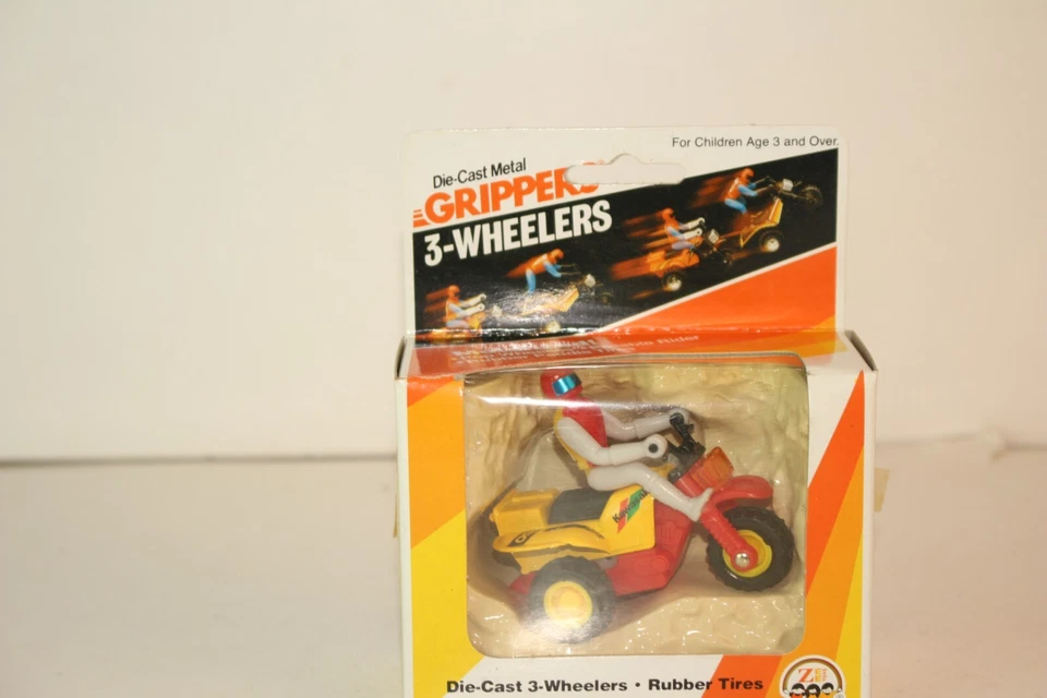 Pinzas de 3 ruedas Zee Toys 1982, Kawasaki 250 Foto 1 de 4