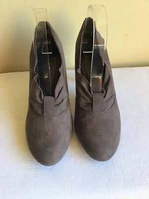 Mujer Ann Marino Informal Gris Marrón Imitación Gamuza Sin Cordones Tacón Alto Bomba Talla 9.5 Foto 1 de 4