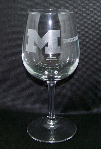 Michigan Wolverines NCAA Etched Logo Stemmed Wine Glass 12.75 oz Cover