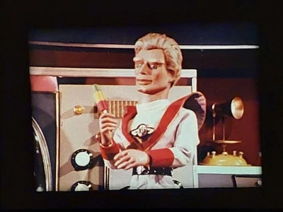 1960s Cinema Adverts, 22 Items, Super 8 Sound, 200 foot. - image 1 of 4