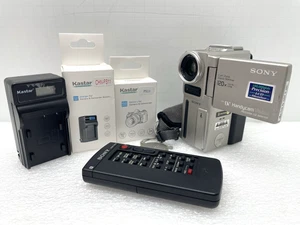SONY DCR-PC1 DV HANDYCAM FRÜHES MODELL mit FERNBEDIENUNG - GETESTET UND TEILWEISE FUNKTIONSFÄHIG - Bild 1 von 20