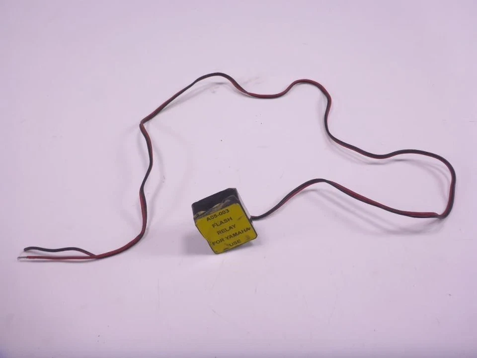 09 Husqvarna SM 610 relé flash A05-003 - Imagem 1 de 4