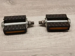 Vintage Schwinn Approved  Waffle Block Pedals 3 1/4” Bike Stingray Fair Lady 60s - Picture 1 of 6