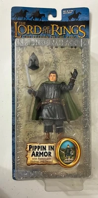 ToyBiz 2003 - LOTR - El regreso del rey - Pippin con armadura con casco y espada Foto 1 de 4