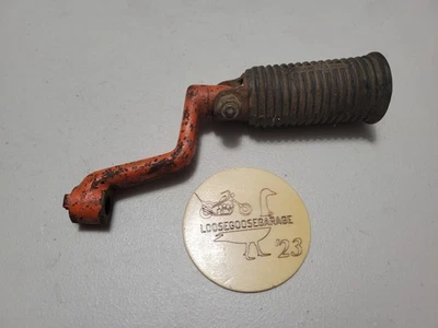 Clavija de pie Harley Davidson 52-84 con soporte de montaje Aermacchi Rapido MLS125 1968 Foto 1 de 4