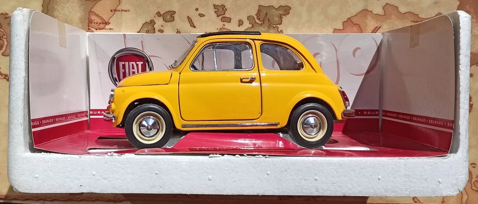 Bburago FIAT 500 F (1965) - Modellino 1:16 - Senza Scatola - Immagine 1 di 4