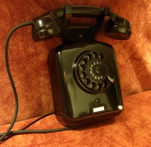 64 ! Téléphone W51 ancien téléphone mural RB&CO 7.1961 Telephone W51 cadeau ! - Photo 1/7