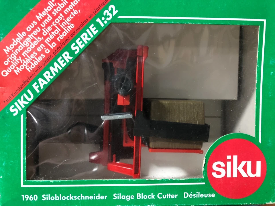SIKU 1:32 FARMER 1960 - taglierina per silos - NUOVO in IMBALLO ORIGINALE  - Immagine 1 di 1