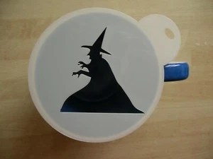 Stencil artigianale e stencil da caffè design strega malvagia 100 mm oz - Foto 1 di 1
