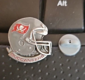 Tampa Bay Buccaneers Hat Tie Tac Pin NFL Lapel Pins Football  - Picture 1 of 1
