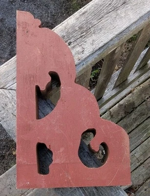 Ménsula Borgoña Ornamentada Una Pieza Madera Salvamento Arquitectónico Abt 16"x10"x2" Foto 1 de 4